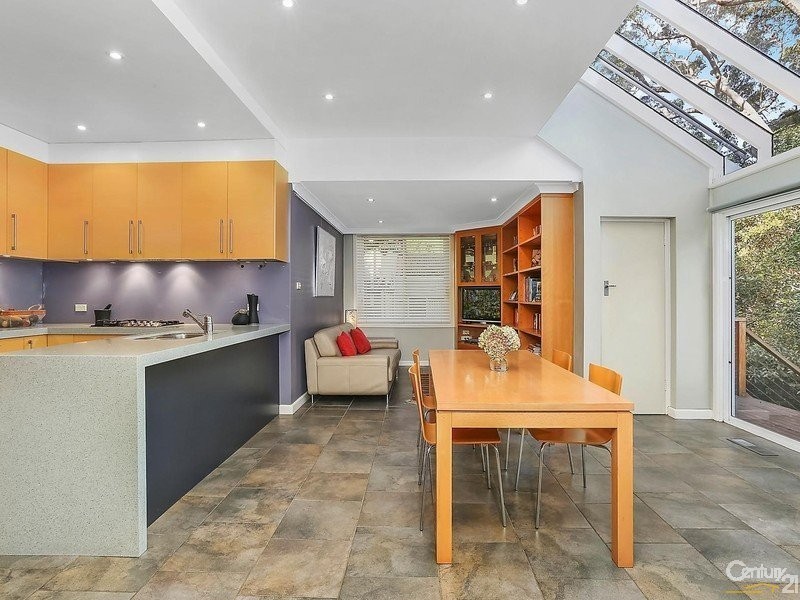 18 Abingdon Road, Roseville NSW 2069