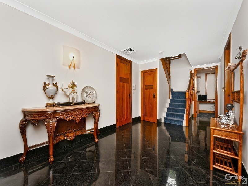 3 Birdwood Ave, Killara NSW 2071