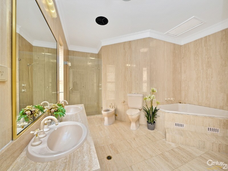 60 Wentworth Ave, Killara NSW 2071