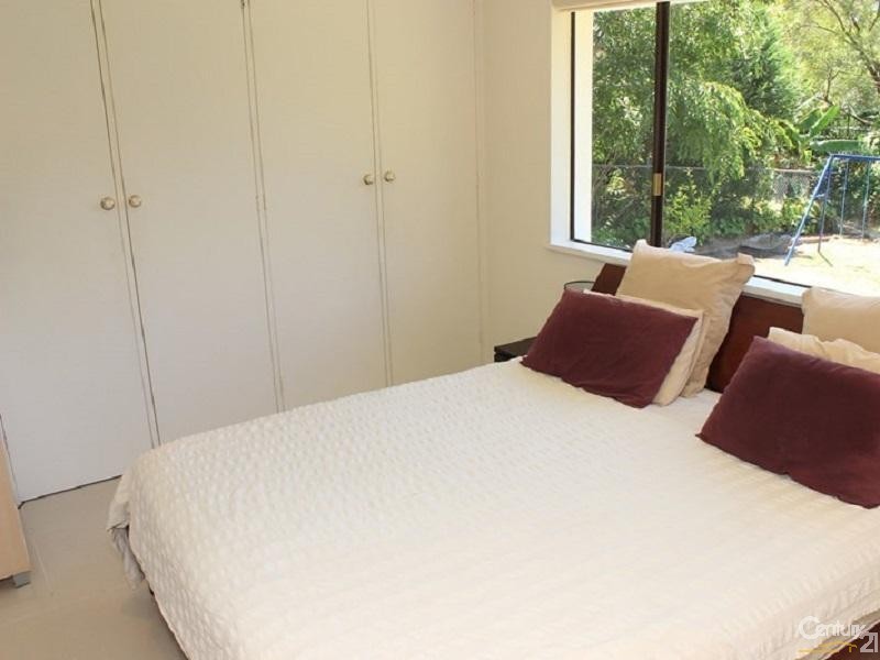 70 Kedumba Cres, Turramurra NSW 2074