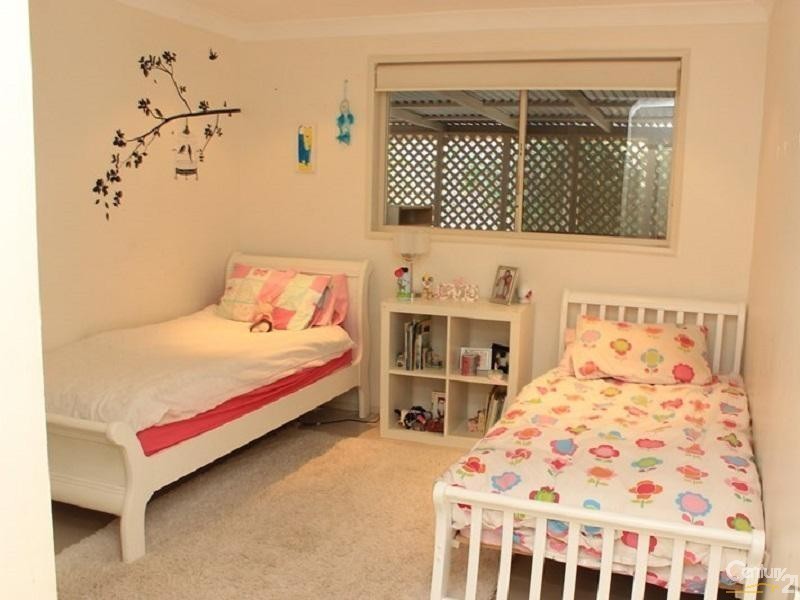 70 Kedumba Cres, Turramurra NSW 2074