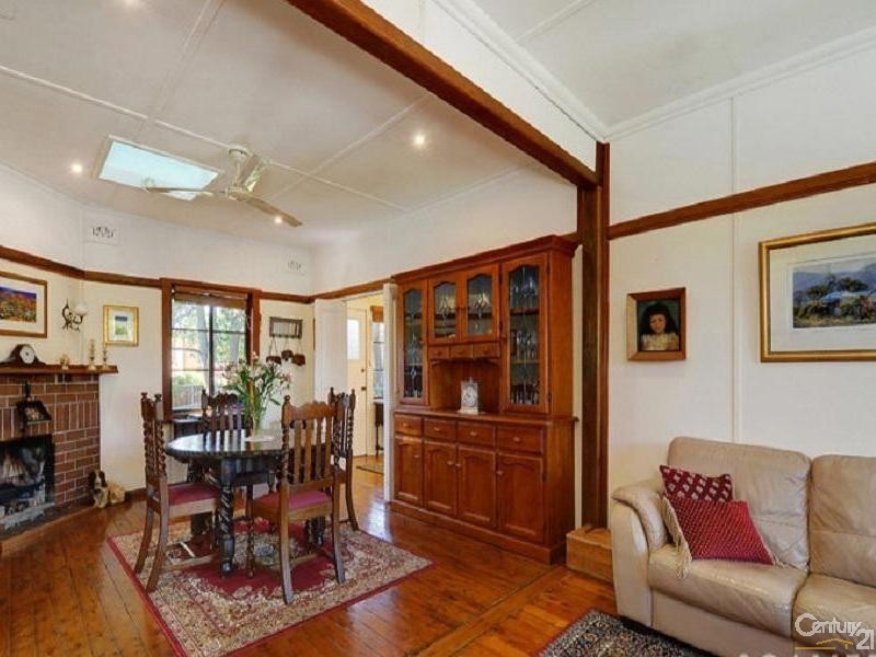 20 Rupert St, Mount Colah NSW 2079