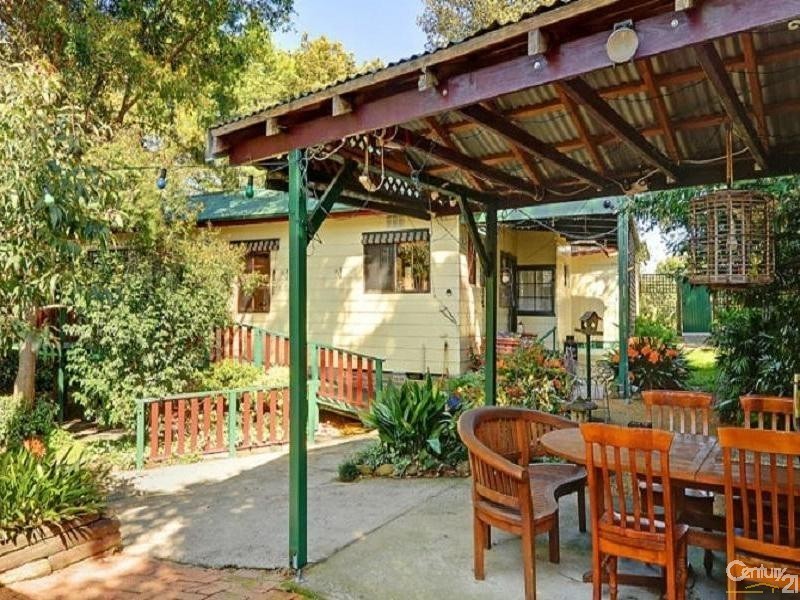 20 Rupert St, Mount Colah NSW 2079