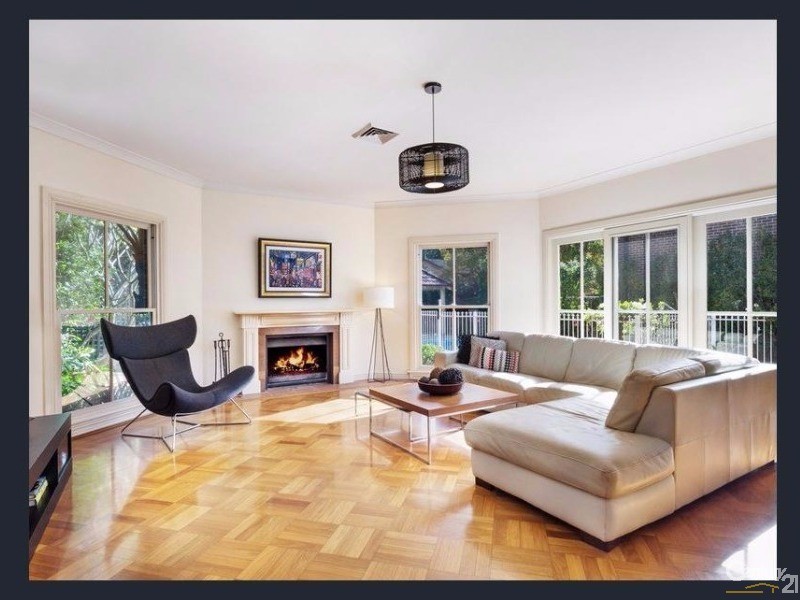 12 Warrangi St, Turramurra NSW 2074