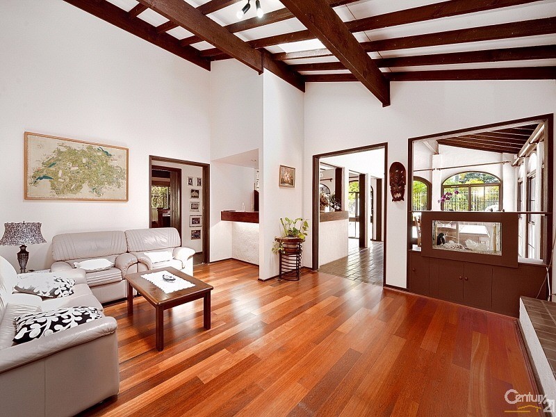 71 Yarrara Road, West Pymble NSW 2073