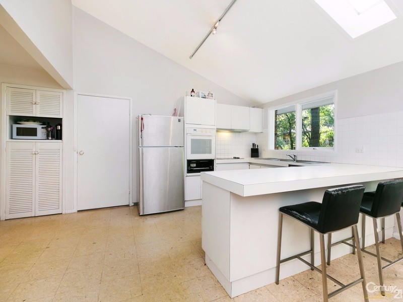 21A Linden Ave, Pymble NSW 2073