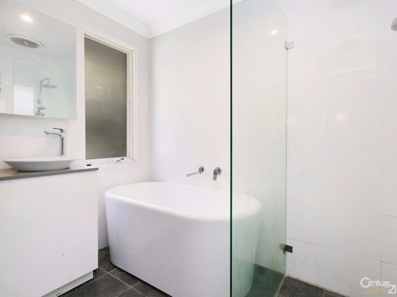 21A Linden Ave, Pymble NSW 2073