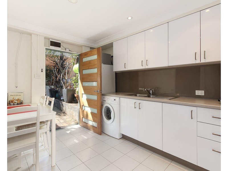 11 Hillside Cres, Epping NSW 2121