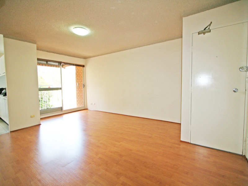 8/1 Lachlan Ave, Macquarie Park NSW 2113