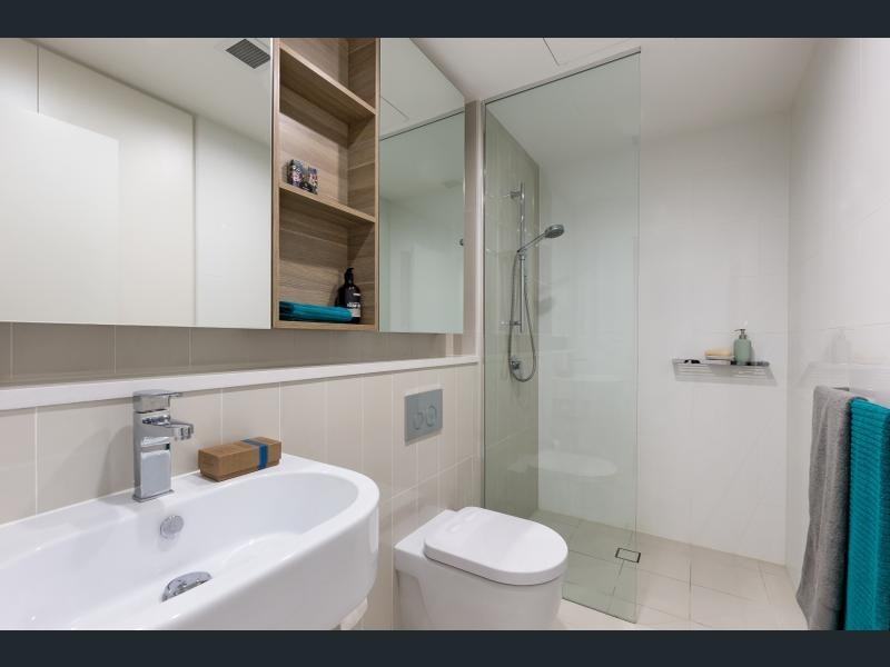 203/9 Waterview Dr, Lane Cove NSW 2066