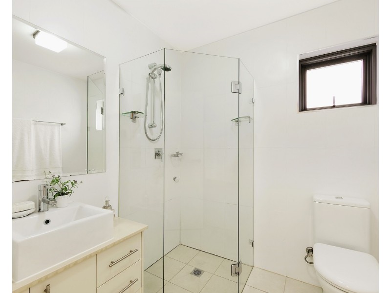 A302/1-9 Buckingham Road, Killara NSW 2071