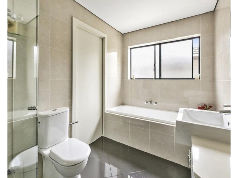 12c Consul Road, Brookvale NSW 2100