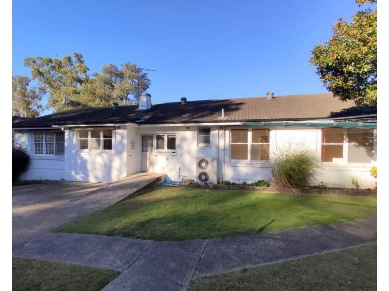 25 Lancaster Ave, St Ives NSW 2075