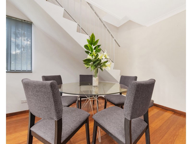 20/17-19 Busaco Road, Marsfield NSW 2122