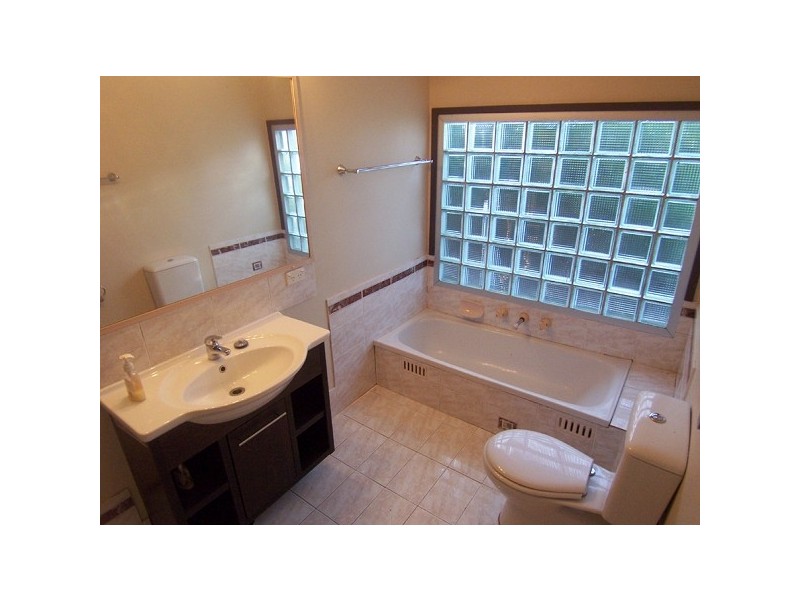 19 Oberton Street, Kincumber NSW 2251