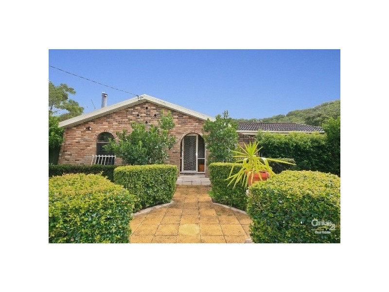 15 Arakoon Street, Kincumber NSW 2251