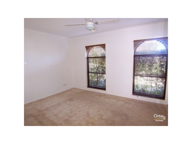 15 Arakoon Street, Kincumber NSW 2251
