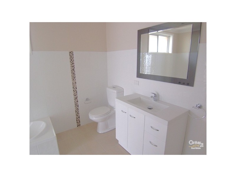 7 Water Street, Kincumber NSW 2251