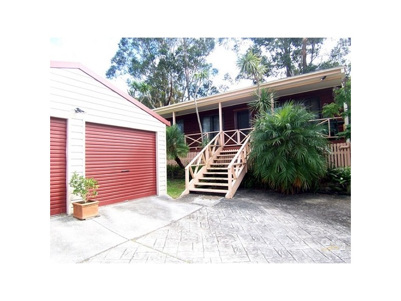 2/19 Avoca Drive, Kincumber NSW 2251