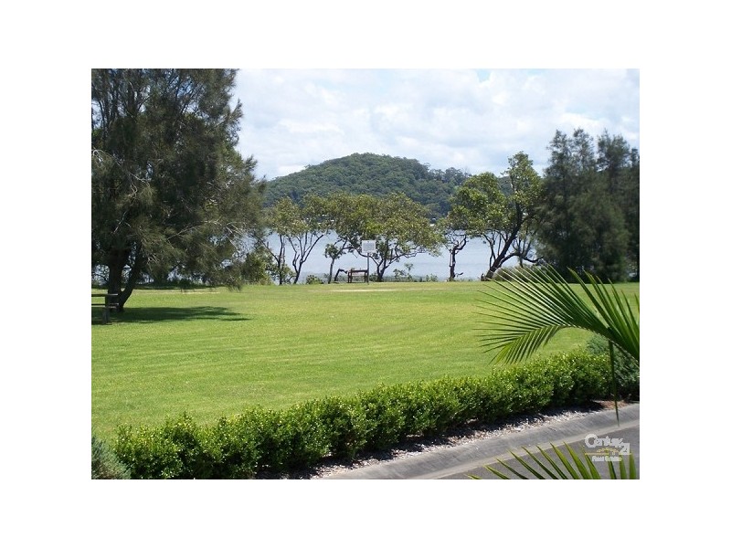 11 George Johnston Close, Nautical Village, Kincumber NSW 2251