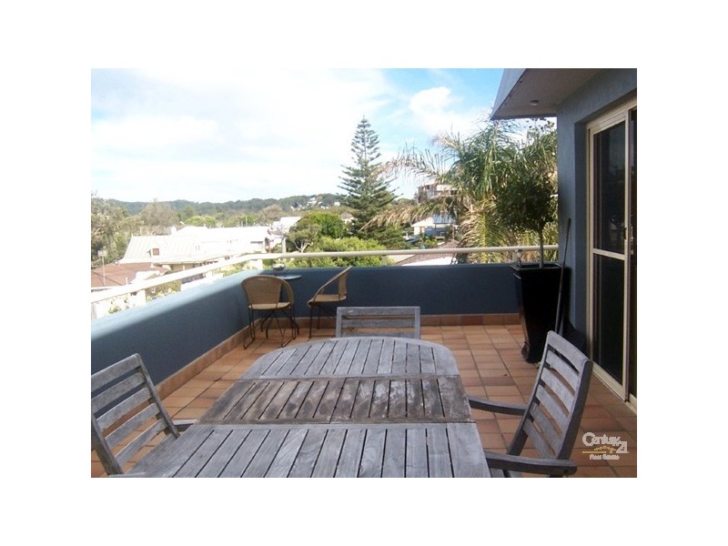 12/23-23 North Avoca Parade, North Avoca NSW 2260