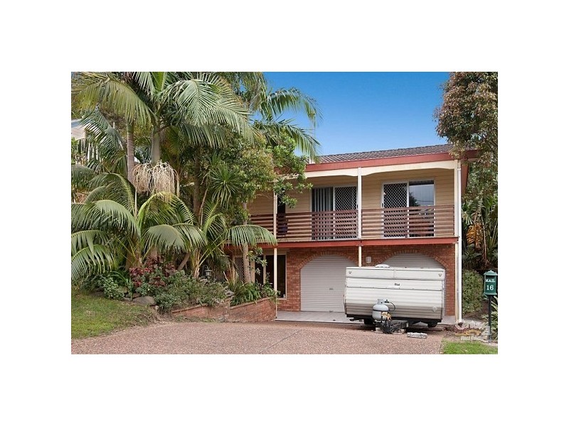 16 Blue View Crescent, Terrigal NSW 2260
