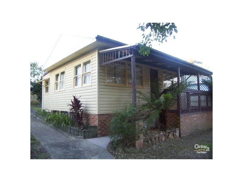 10 Tora Avenue, Kincumber NSW 2251
