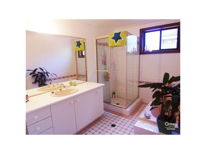 21 Waldron Road, Kincumber NSW 2251