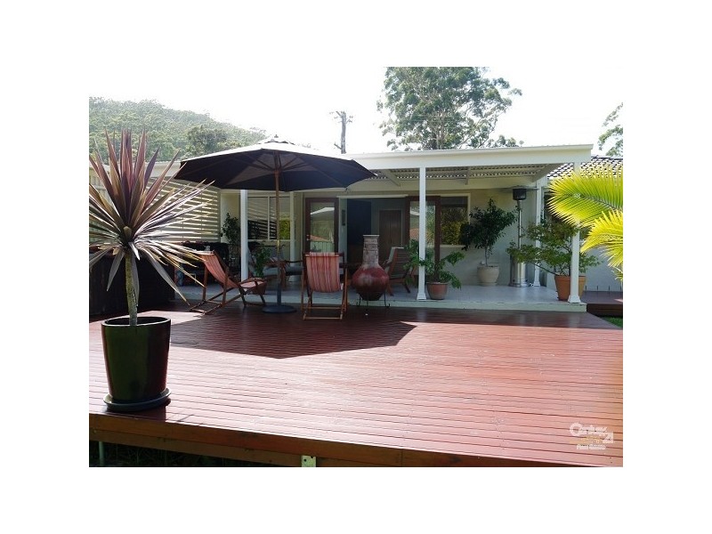 52 Davies Street, Kincumber NSW 2251