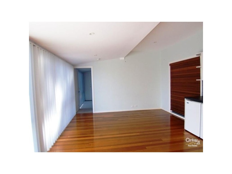 33 Broadwater Drive, Saratoga NSW 2251