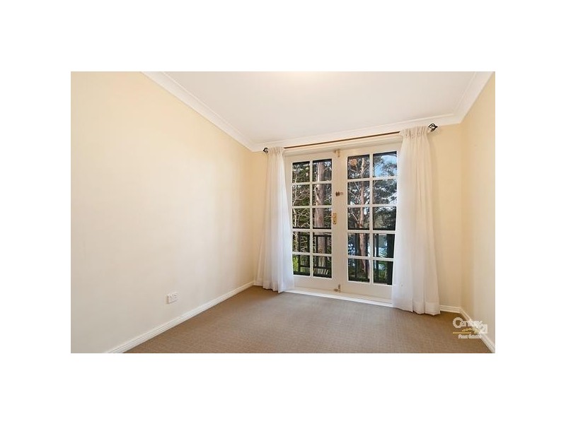 42 Lakeshore Drive, North Avoca NSW 2260