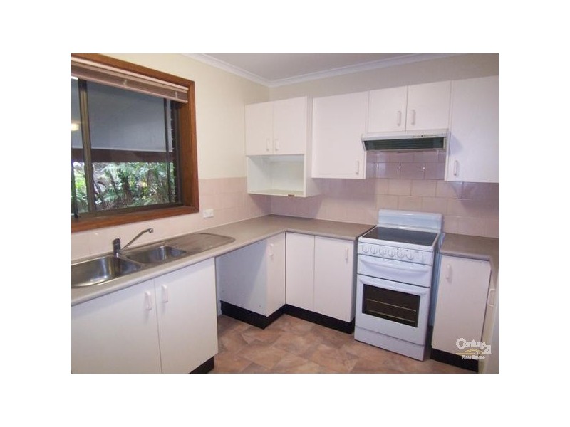 2/14 Wallan Road, Kincumber NSW 2251