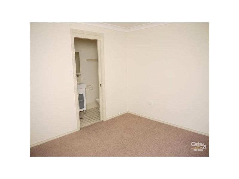 1/102 Coolawin Circle, Narara NSW 2250