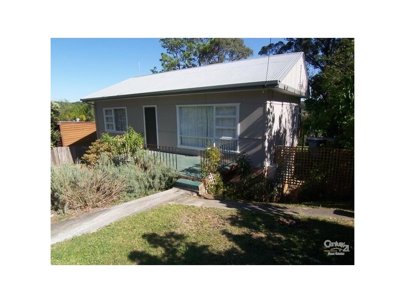 6 Oberton Street, Kincumber NSW 2251