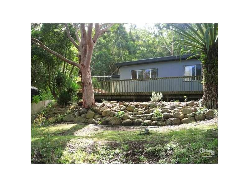 55 Arakoon St, Kincumber NSW 2251