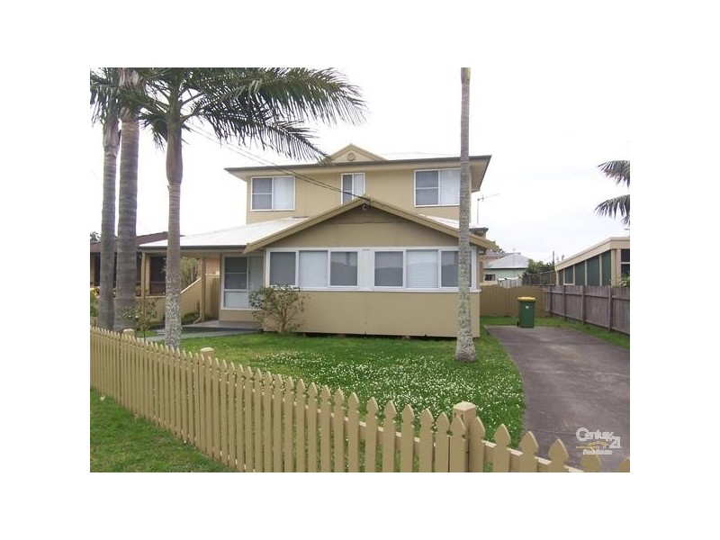 4 Illoura Reserve, Davistown NSW 2251