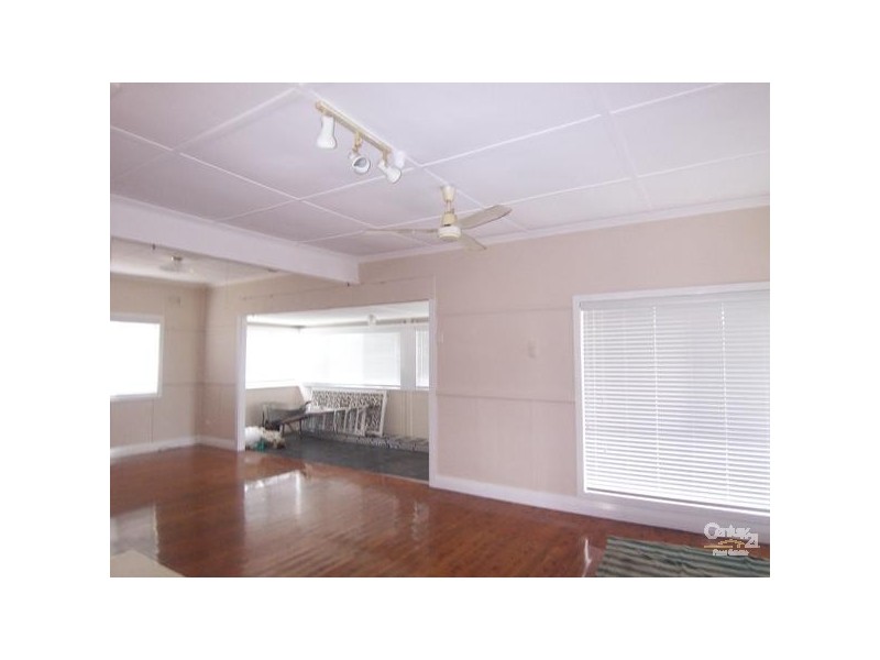 4 Illoura Reserve, Davistown NSW 2251