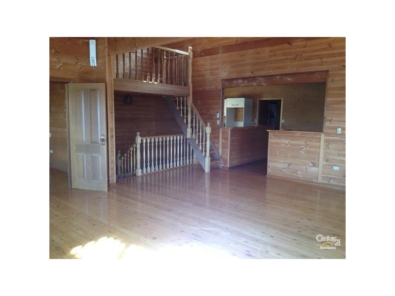 36 Henderson Road, Saratoga NSW 2251