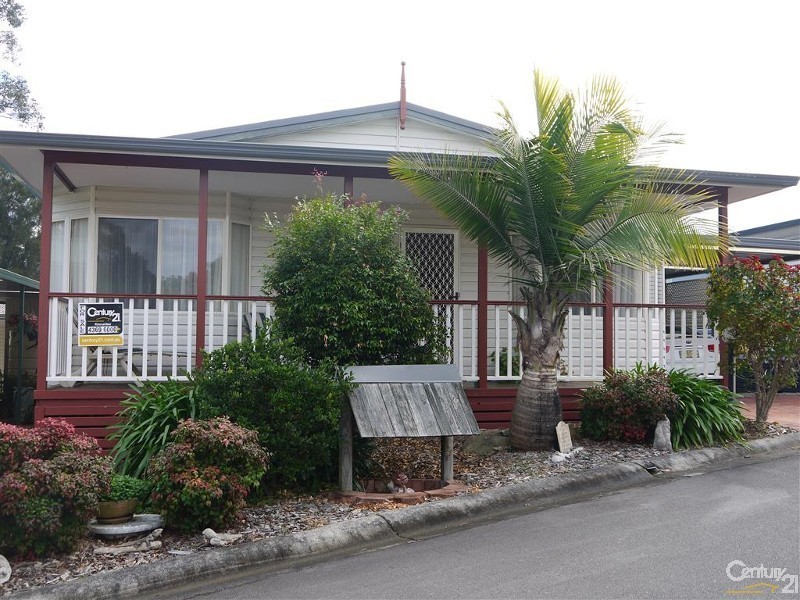 2 John Shortland Close, Nautical Village, Kincumber NSW 2251