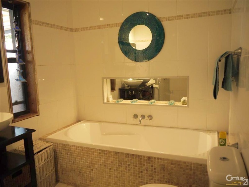 38 The Corso, Saratoga NSW 2251