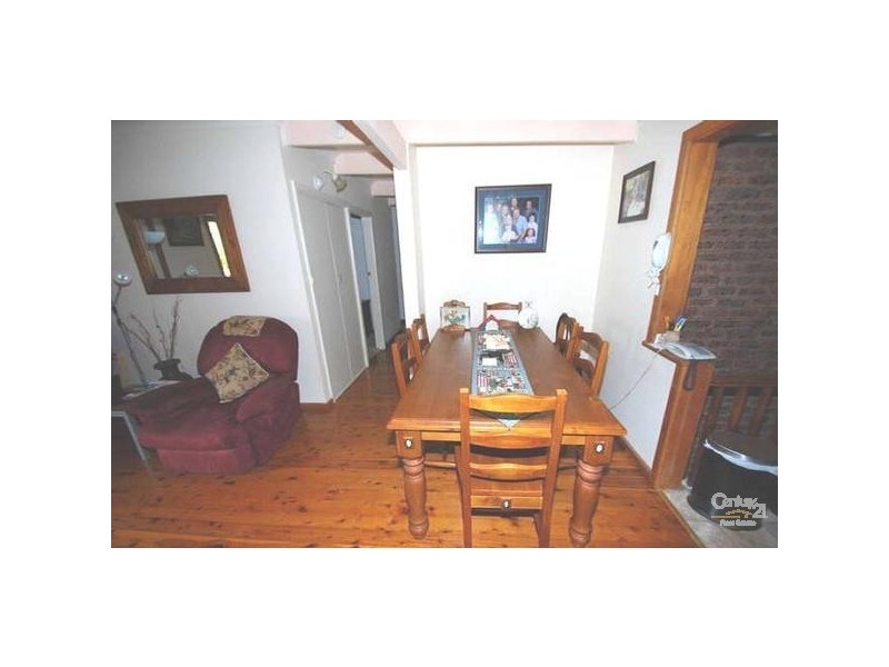 28 Davies Street, Kincumber NSW 2251