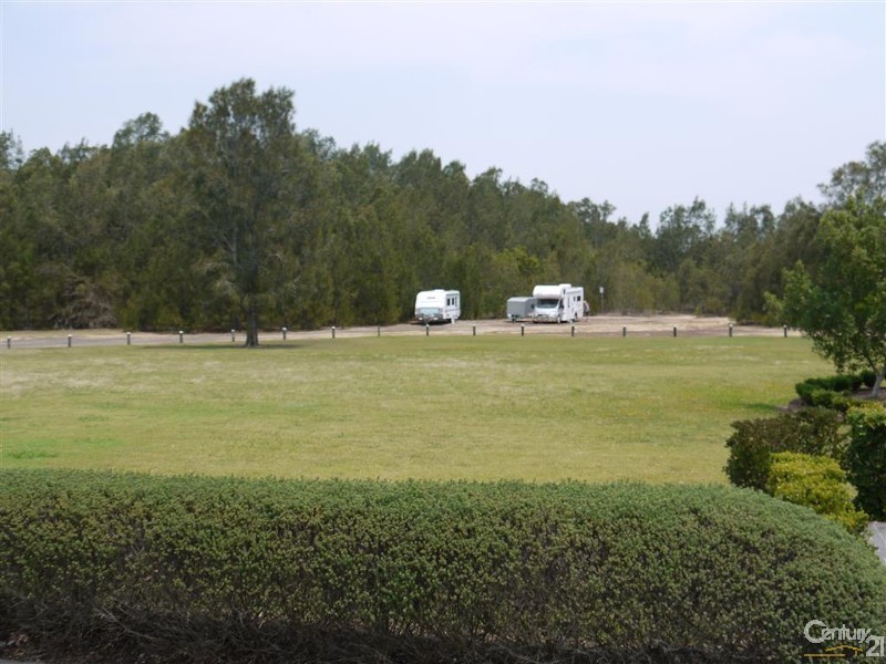 9 George Johnston Close, Nautical Village, Kincumber NSW 2251