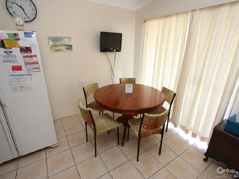 6 James Campbell Place, Nautical Village, Kincumber NSW 2251