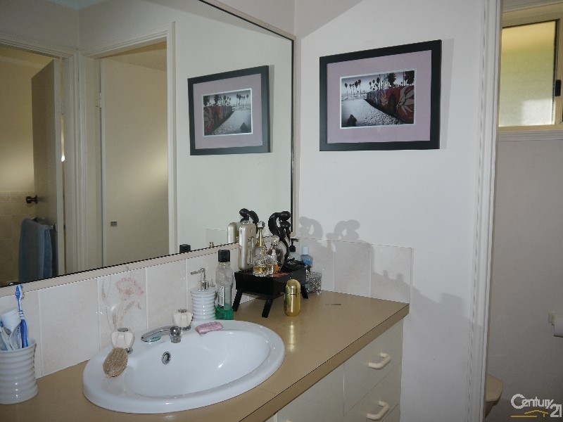 6 Dundulla Rd, Kincumber NSW 2251