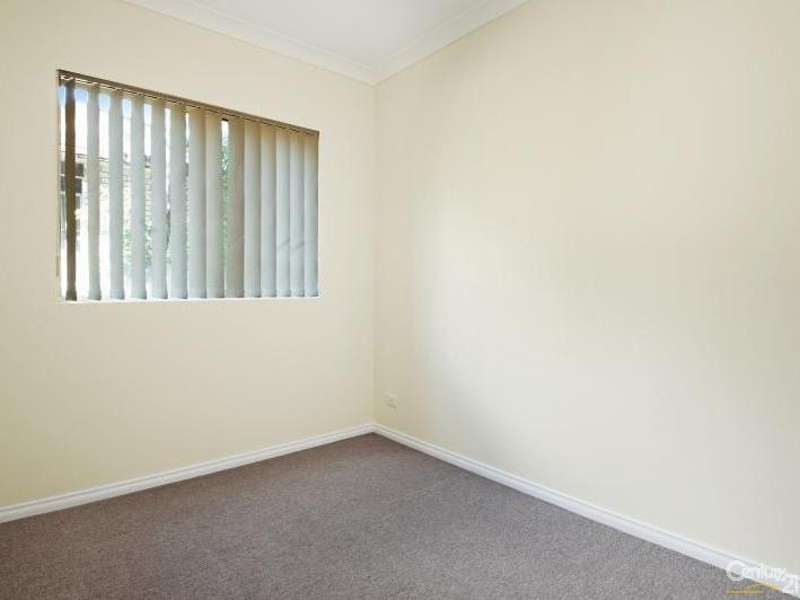 2/105 Henry Parry Drive, Gosford NSW 2250