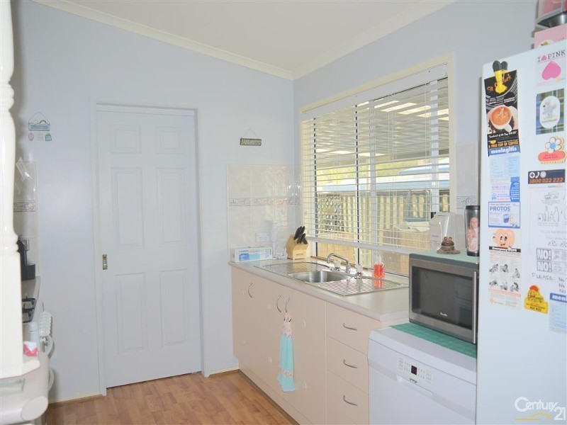 12 James Campbell Place, Nautical Village, Kincumber NSW 2251