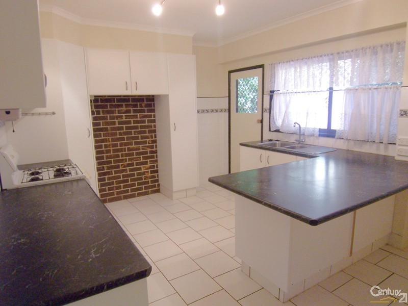 53 Orana Street, Green Point NSW 2251