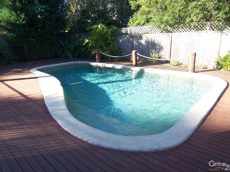 53 Orana Street, Green Point NSW 2251