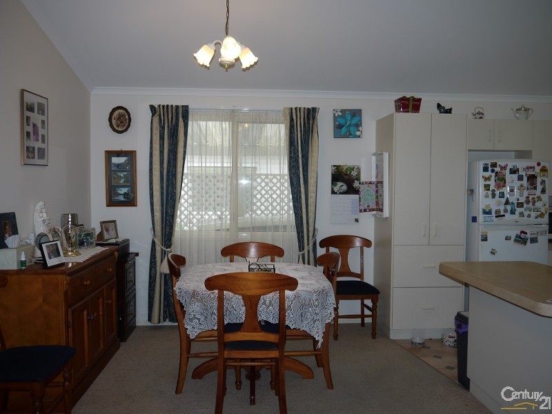 12 Duncan Sinclair Drive, Nautical Village, Kincumber NSW 2251