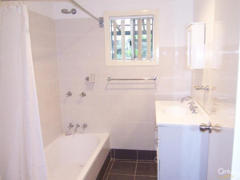 55 Arakoon Street, Kincumber NSW 2251